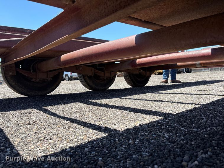 image for item FC2459 2004 Belshe equipment trailer