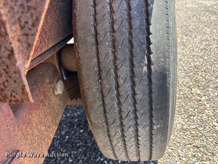 image for item FC2459 2004 Belshe equipment trailer