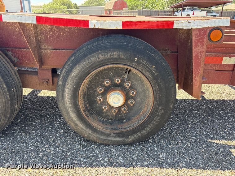 image for item FC2459 2004 Belshe equipment trailer