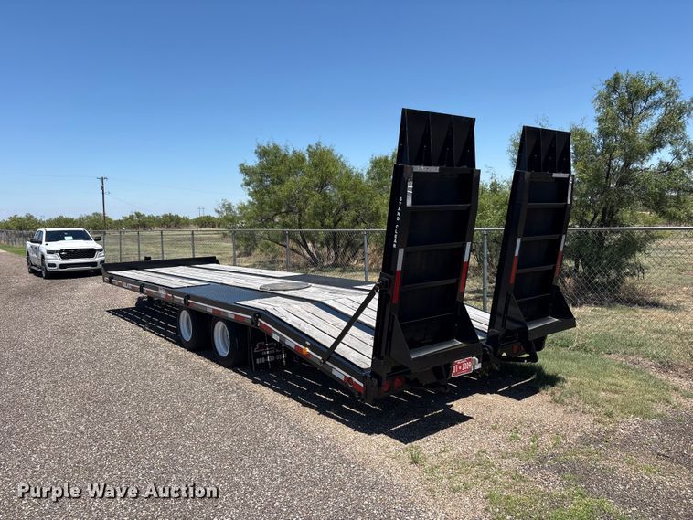 image for item FC2460 2024 Interstate Trailers inc Flatbed 40DLA equipment trailer