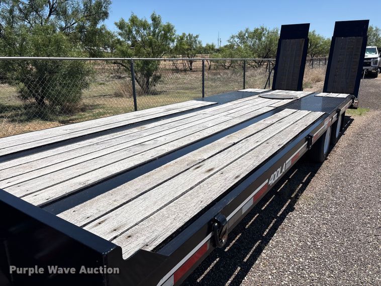 image for item FC2460 2024 Interstate Trailers inc Flatbed 40DLA equipment trailer