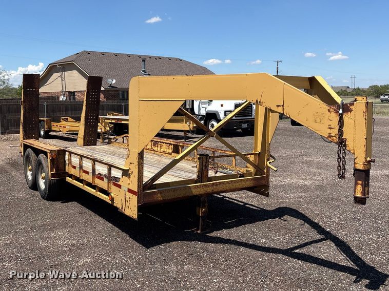 image for item FC2461 2001 Belshe Industries WB-12 equipment trailer