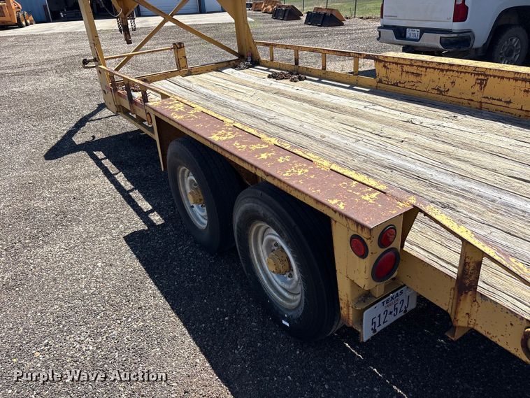 image for item FC2461 2001 Belshe Industries WB-12 equipment trailer