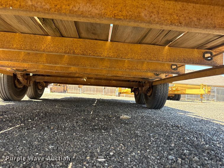 image for item FC2461 2001 Belshe Industries WB-12 equipment trailer