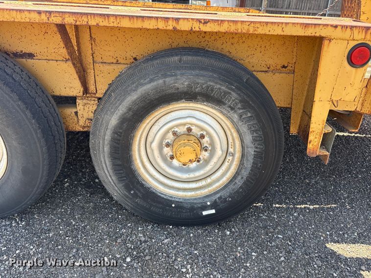 image for item FC2461 2001 Belshe Industries WB-12 equipment trailer