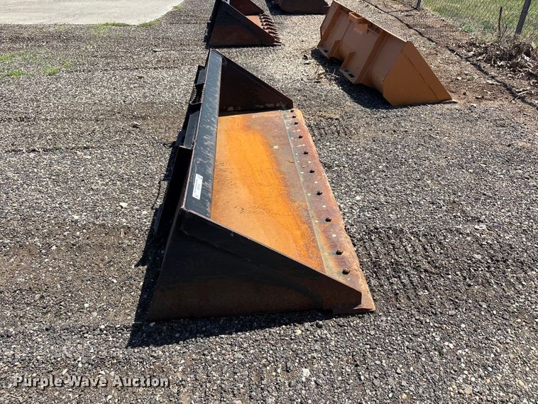 image for item FC2463 Caterpillar 278-5376 skid steer bucket