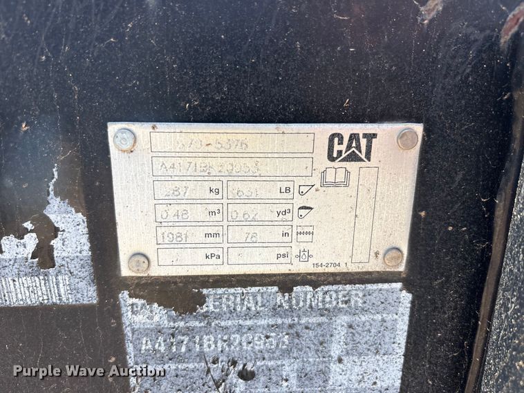 image for item FC2463 Caterpillar 278-5376 skid steer bucket