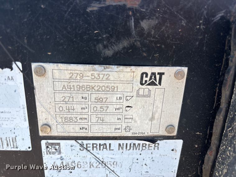 image for item FC2466 Cat skid steer bucket