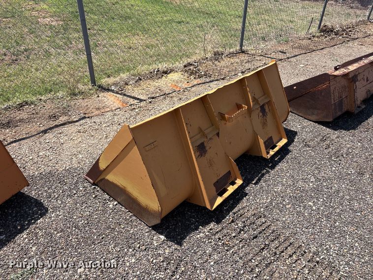 image for item FC2468 Case skid steer bucket