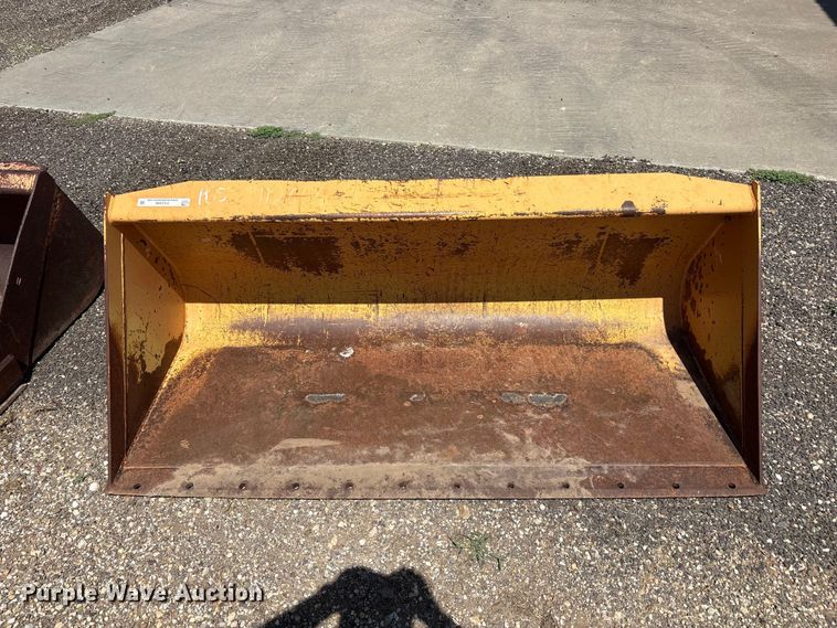image for item FC2468 Case skid steer bucket