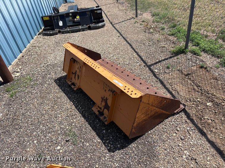 image for item FC2469 Case skid steer bucket