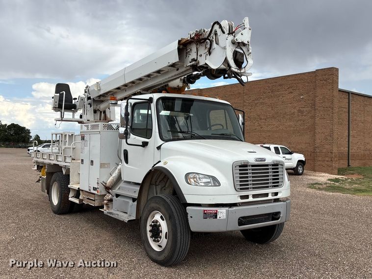 image for item FC2475 2013 Freightliner Business Class M2 digger derrick truck