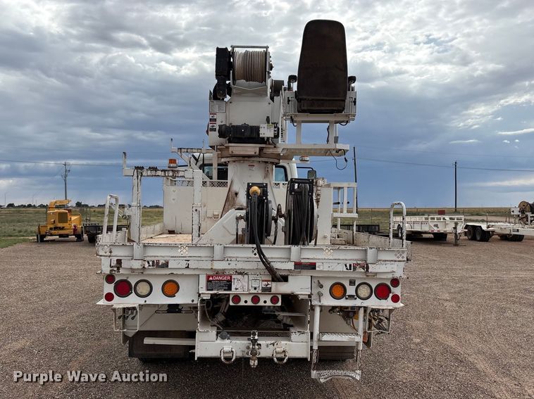 image for item FC2475 2013 Freightliner Business Class M2 digger derrick truck