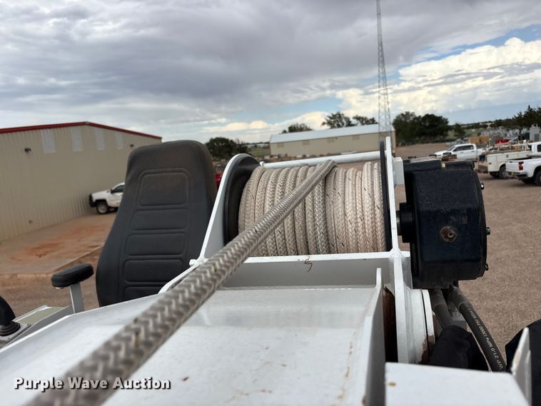 image for item FC2475 2013 Freightliner Business Class M2 digger derrick truck