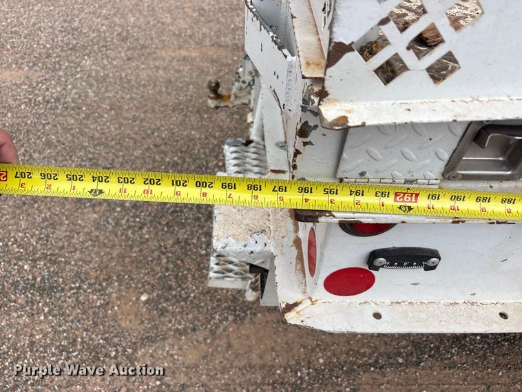 image for item FC2475 2013 Freightliner Business Class M2 digger derrick truck