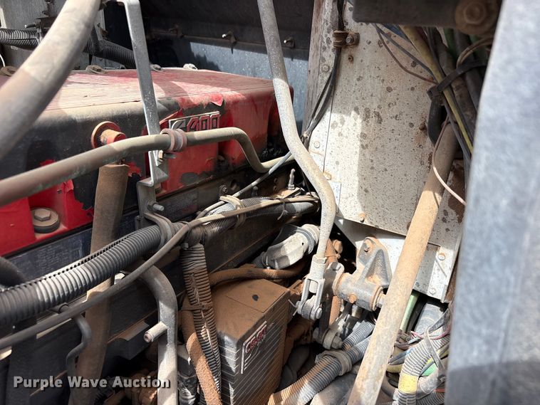 image for item FC2476 1999 International 9100 dump truck