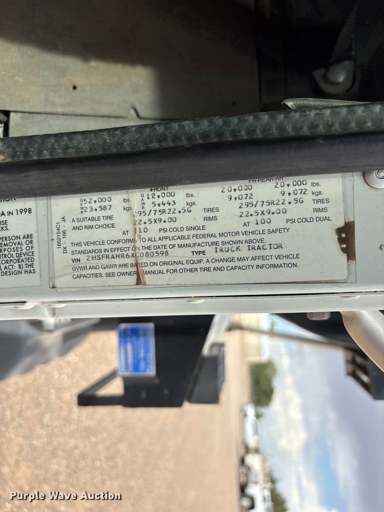 image for item FC2476 1999 International 9100 dump truck