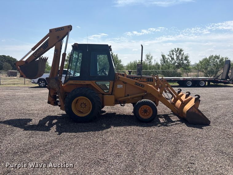 image for item FC2479 1981 Case 580 Super D backhoe