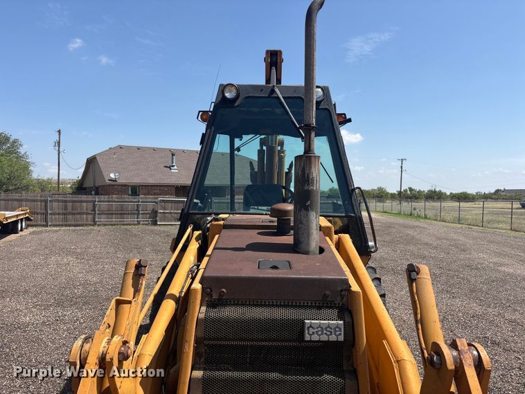 image for item FC2479 1981 Case 580 Super D backhoe