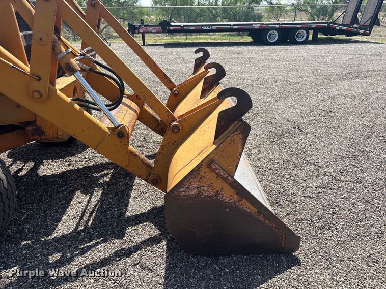 image for item FC2479 1981 Case 580 Super D backhoe