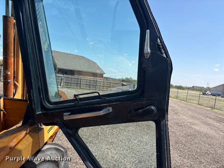 image for item FC2479 1981 Case 580 Super D backhoe