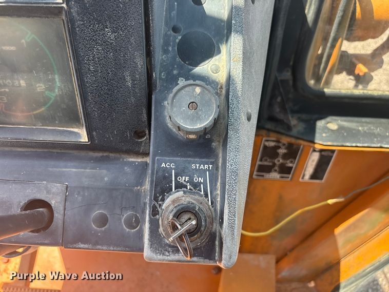 image for item FC2479 1981 Case 580 Super D backhoe