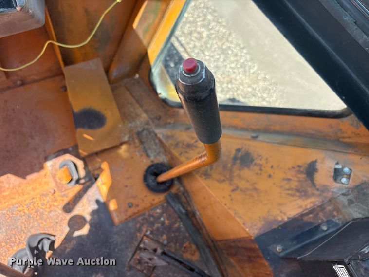 image for item FC2479 1981 Case 580 Super D backhoe