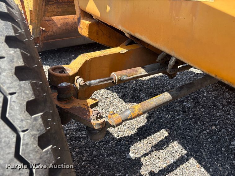 image for item FC2479 1981 Case 580 Super D backhoe