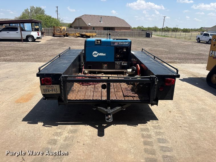 image for item FC2480 Miller Bobcat 225 welder/generator