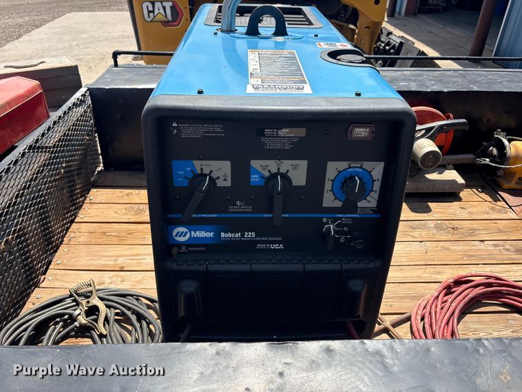 image for item FC2480 Miller Bobcat 225 welder/generator