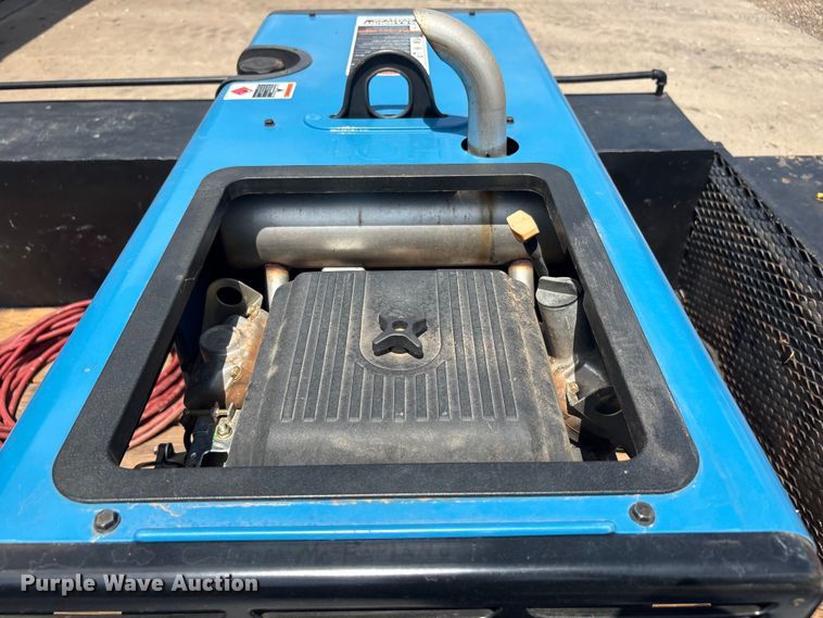 image for item FC2480 Miller Bobcat 225 welder/generator