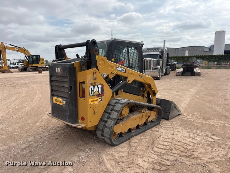 image for item FC2484 2023 Caterpillar 259D3 tracked skid steer loader