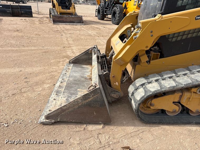 image for item FC2484 2023 Caterpillar 259D3 tracked skid steer loader