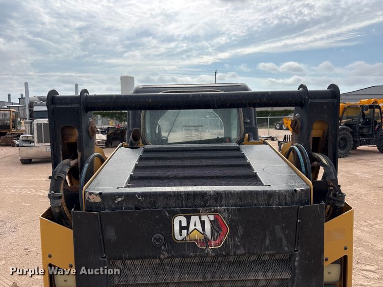 image for item FC2484 2023 Caterpillar 259D3 tracked skid steer loader