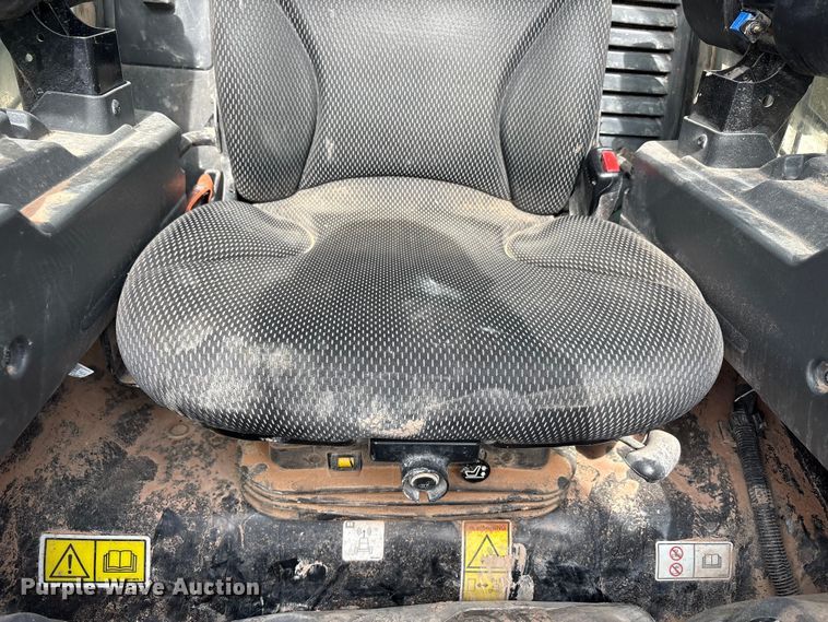 image for item FC2484 2023 Caterpillar 259D3 tracked skid steer loader