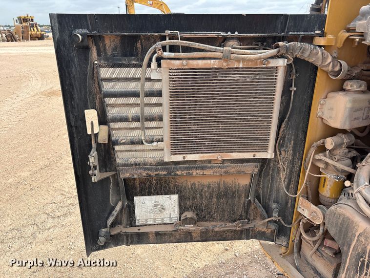 image for item FC2484 2023 Caterpillar 259D3 tracked skid steer loader
