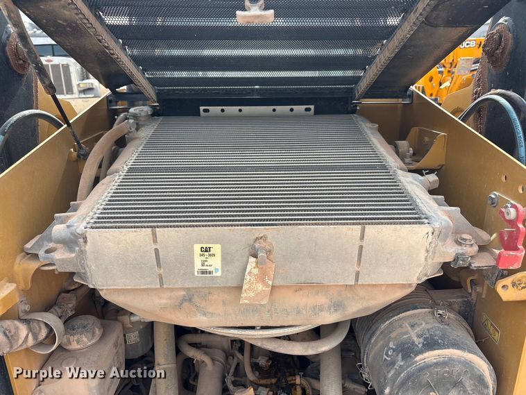 image for item FC2484 2023 Caterpillar 259D3 tracked skid steer loader