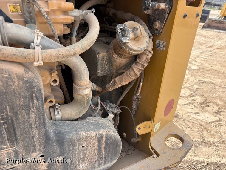 image for item FC2484 2023 Caterpillar 259D3 tracked skid steer loader