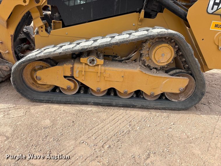 image for item FC2484 2023 Caterpillar 259D3 tracked skid steer loader