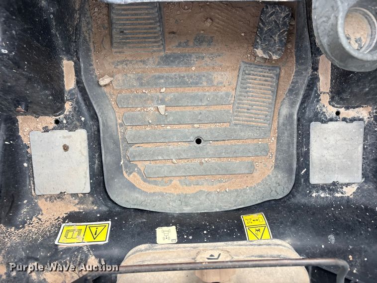 image for item FC2485 2021 Caterpillar 259D3 tracked skid steer loader