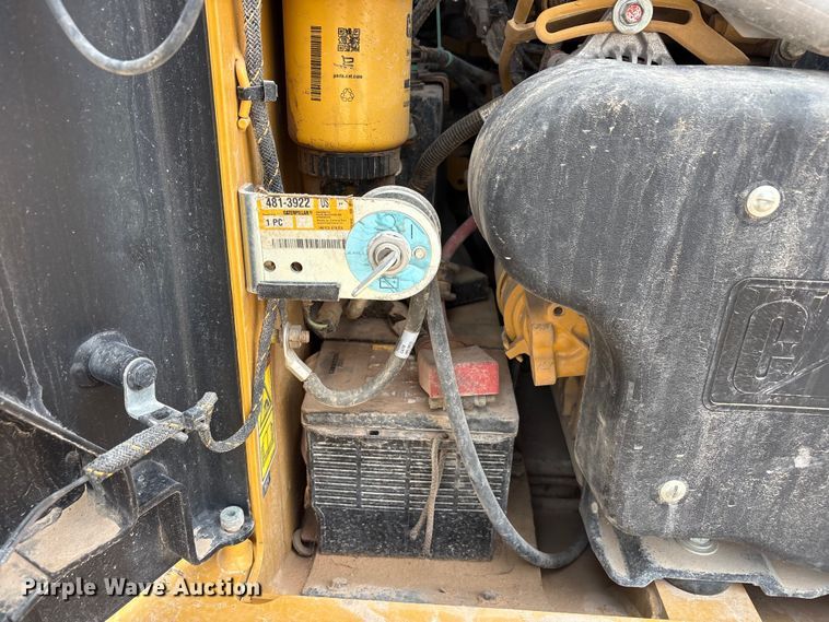 image for item FC2485 2021 Caterpillar 259D3 tracked skid steer loader