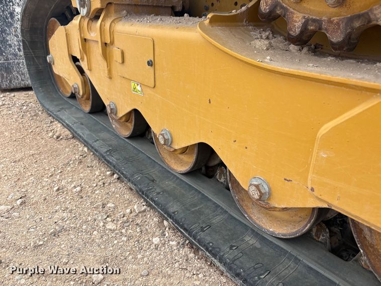 image for item FC2485 2021 Caterpillar 259D3 tracked skid steer loader