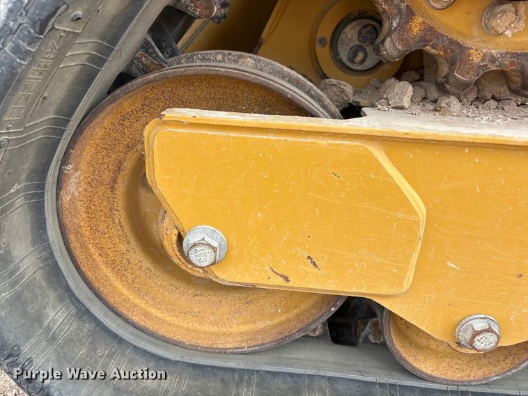 image for item FC2485 2021 Caterpillar 259D3 tracked skid steer loader