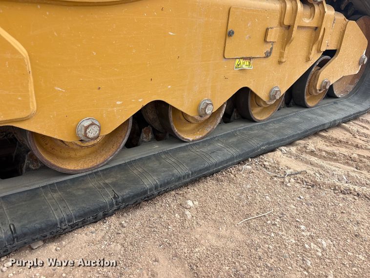 image for item FC2485 2021 Caterpillar 259D3 tracked skid steer loader