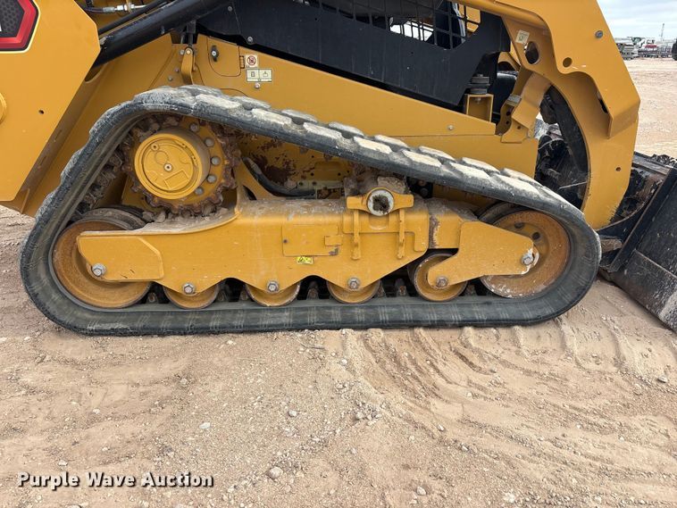 image for item FC2485 2021 Caterpillar 259D3 tracked skid steer loader