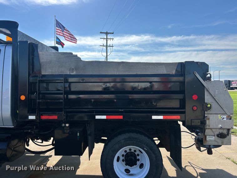 image for item FC2786 2003 International 7400 dump truck
