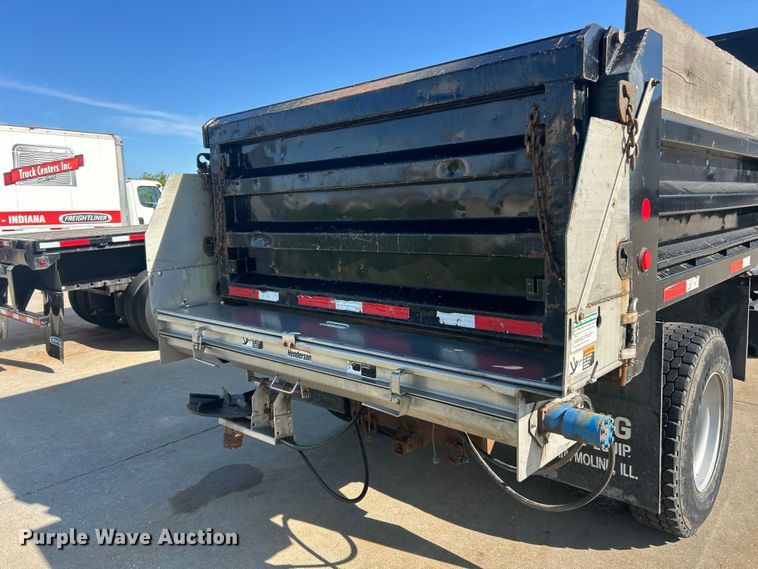image for item FC2786 2003 International 7400 dump truck