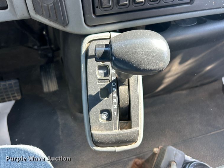 image for item FC2786 2003 International 7400 dump truck