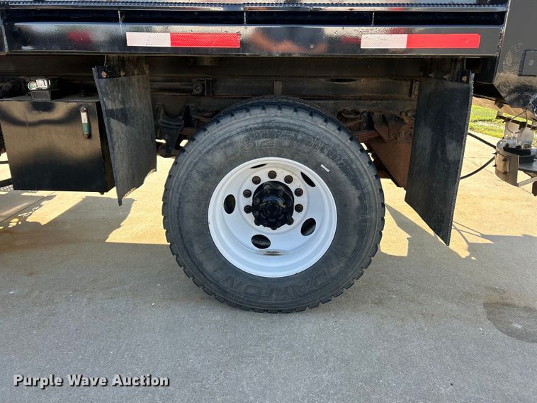 image for item FC2786 2003 International 7400 dump truck