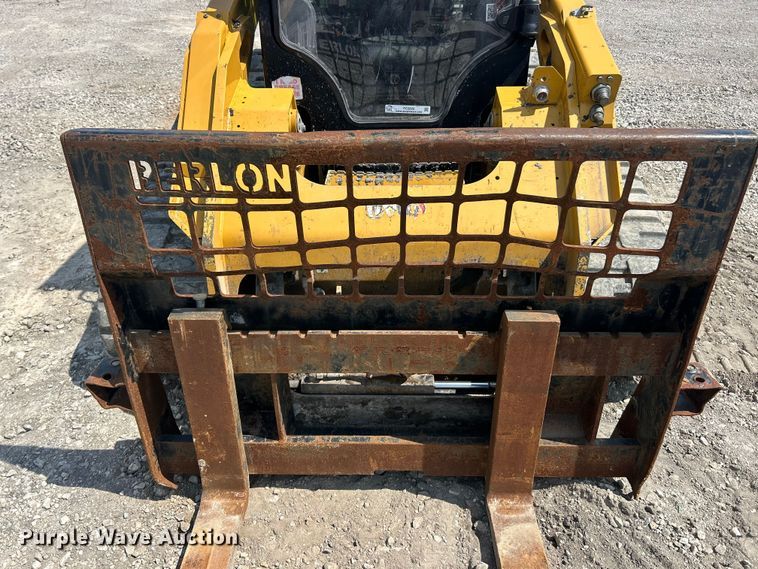 image for item FC2825 2023 Caterpillar 299D3 tracked skid steer loader
